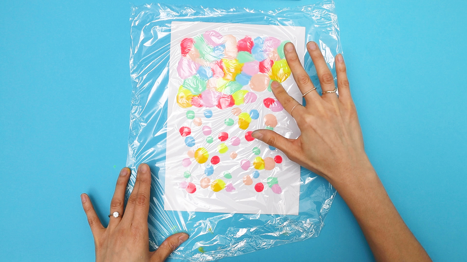 Smoosh Painting That Is Mess-Free!