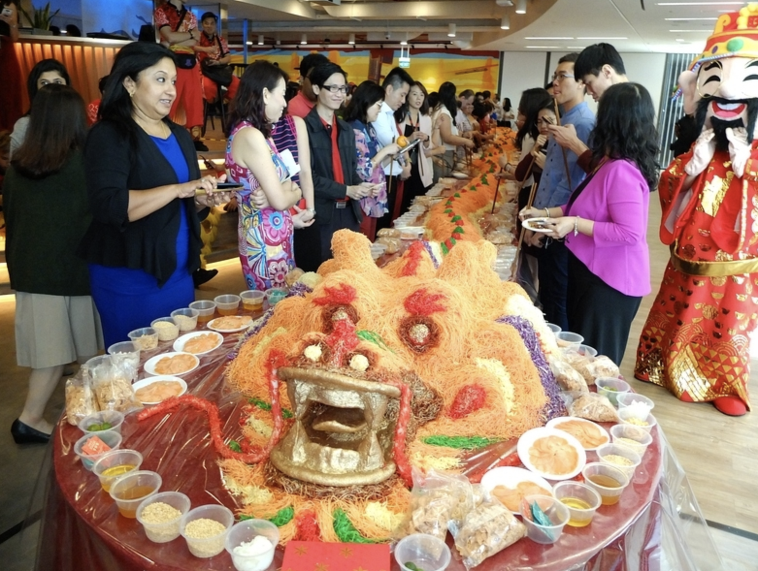 Longest lo hei yusheng salad toss.