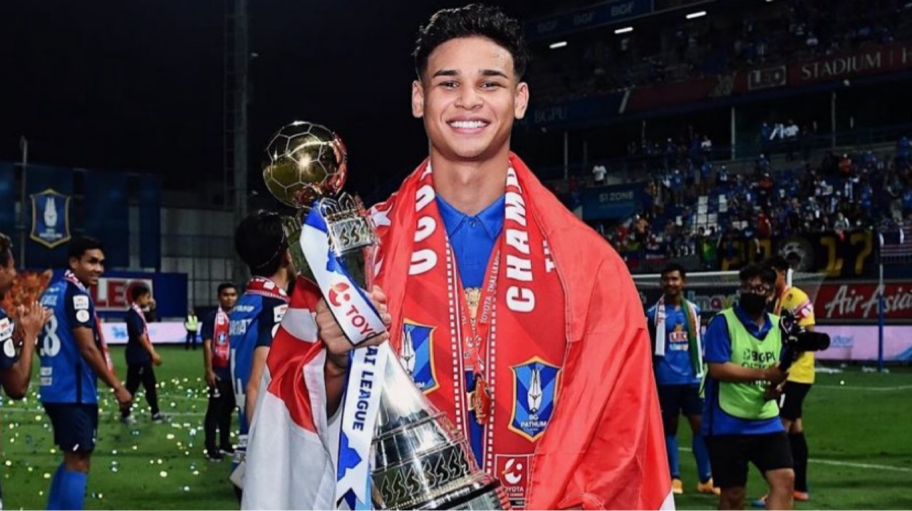 Irfan Fandi became the first Singaporean to win the Thai League 1 title in March 2021.