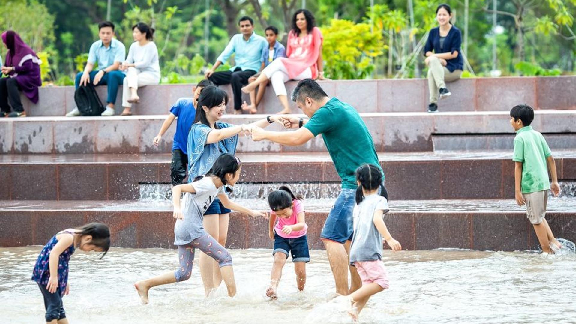 Free water parks have everything your little one is going to want for a perfect day out