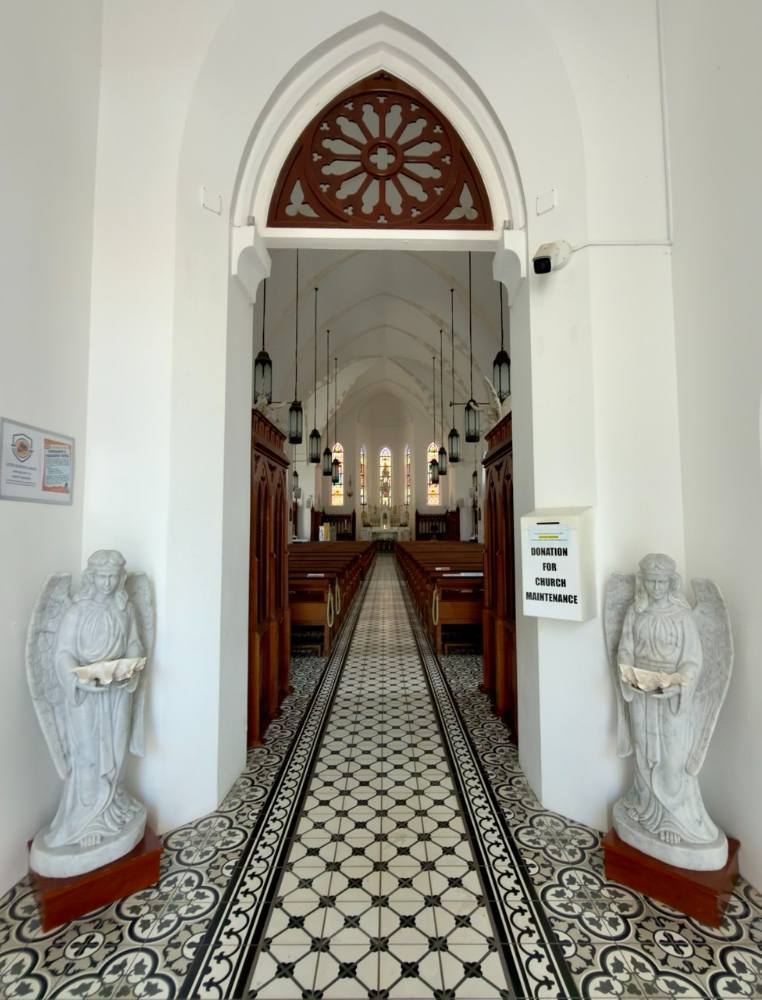 National Monument Singapore Church Saints Peter And Paul