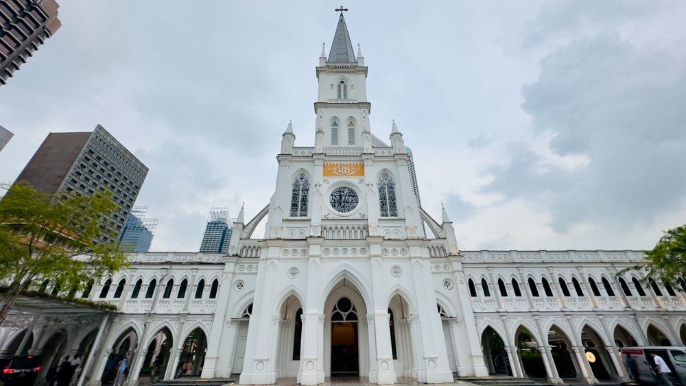 CHIJMES complex used to house Singapore's oldest Catholic girls' school (Convent of the Holy Infant Jesus).