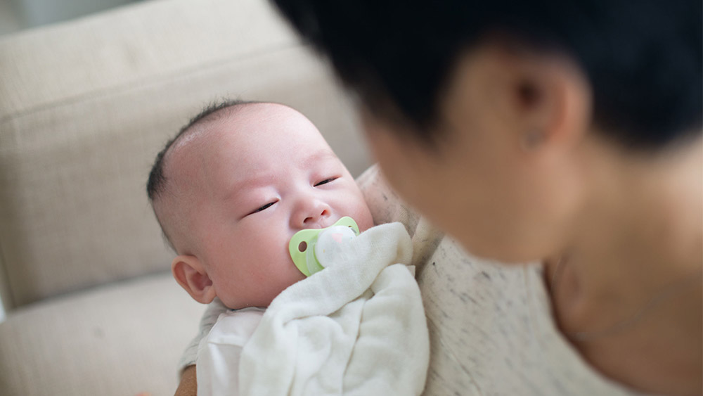 How to assess whether a confinement nanny is the right fit for you