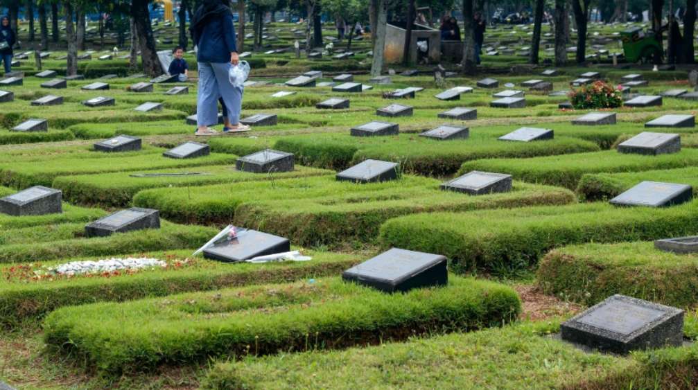 Mothers Day Stepmum Muslim Cemetery